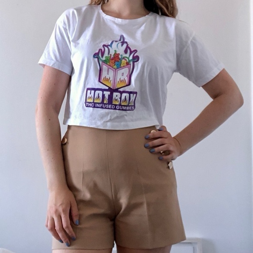 Hot Box infused gummies fun print graphic crop top t-shirt merch cannabis bear S
